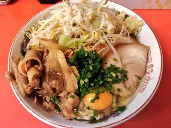 「29の日限定 豚すきラーメン」@赤ひげラーメン 那覇松山店の写真