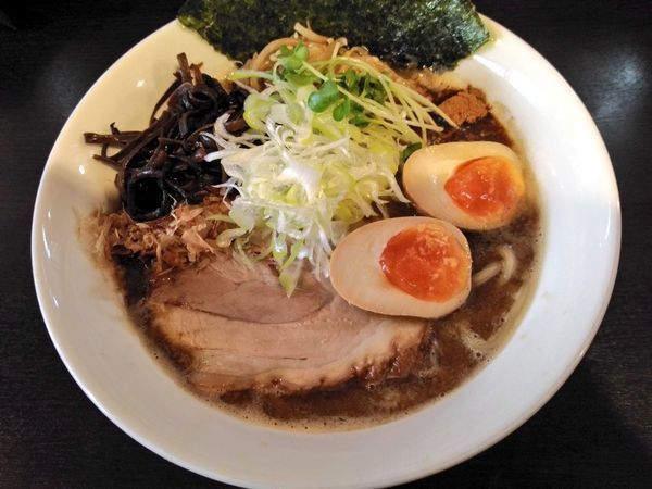 「きまぐれ限定 濃厚豚骨魚介」@麺屋 シロサキの写真