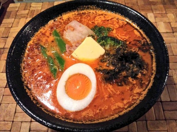 「期間限定 旅する兎ちゃん カリー麺」@天神矢の写真