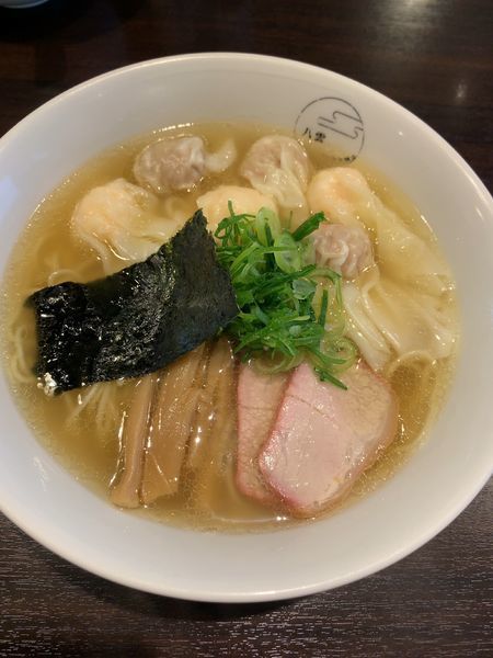「特製ワンタン麺(白だし)」@八雲の写真