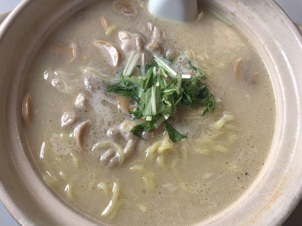 「爛鶏煨面850円」@チャイニーズレストラン みかどの写真