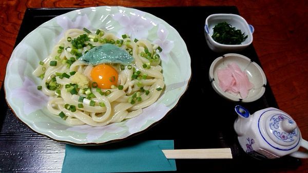 「釜玉うどん　700円」@あじさいの写真