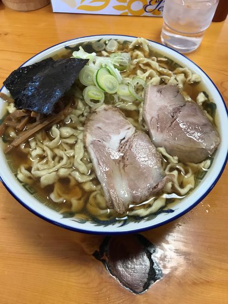 「中華そば普通盛り/油っぽい/普通口」@ケンちゃんラーメン 大山支店の写真