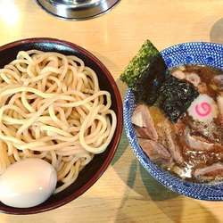 つけ半チャーシュー 味玉