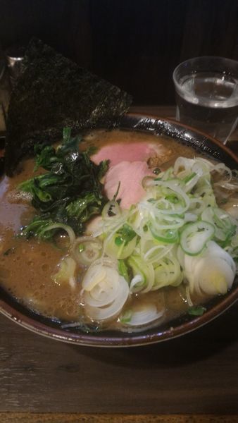 「ラーメン　ネギ増し」@神田ラーメン わいず 神田本店の写真