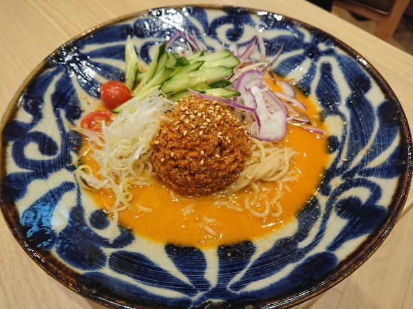 「冷やし担々麺 861円＋生ビール」@らーめん 虎たんの写真