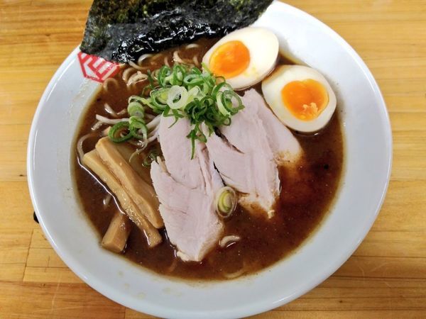 「期間限定 肉汁鰹中華ソバ」@百年本舗 沖縄西原店の写真