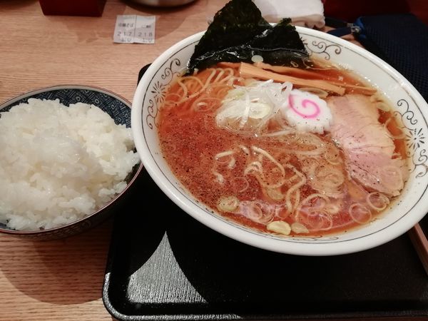 「中華そば+ライス」@中華そば 勝本の写真