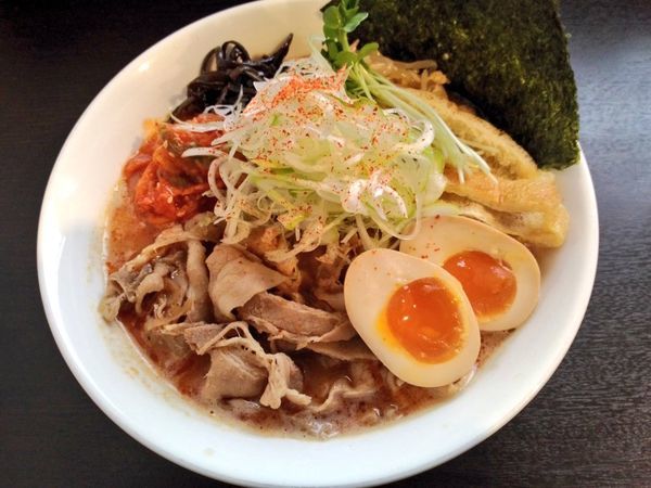 「きまぐれ限定 らーめん豚キム」@麺屋 シロサキの写真