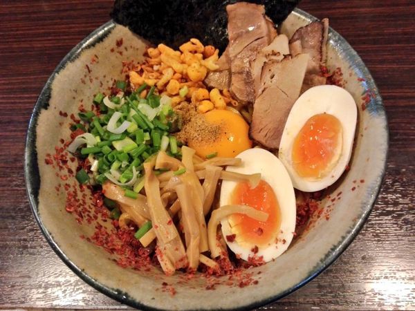 「期間限定 3代目魚介辛まぜ麺」@麺道 くろとんの写真