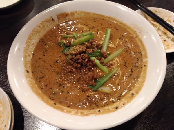 「四川旨辛坦々麺」@齊華房の写真