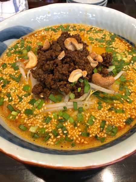 「旨辛胡麻みそ担々麺 大盛」@名物よだれ鶏と濃厚鶏白湯麺 MATSURIKA 武蔵新田店の写真