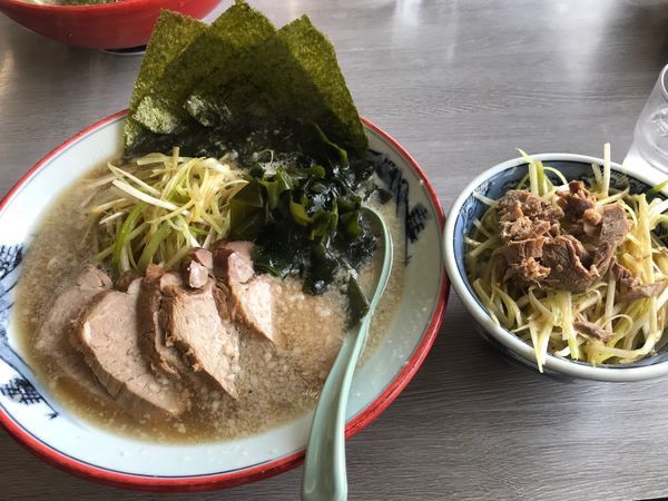 「ネギチャーシュー+ミニネギ丼」@ラーメンショップ 122号騎西店の写真