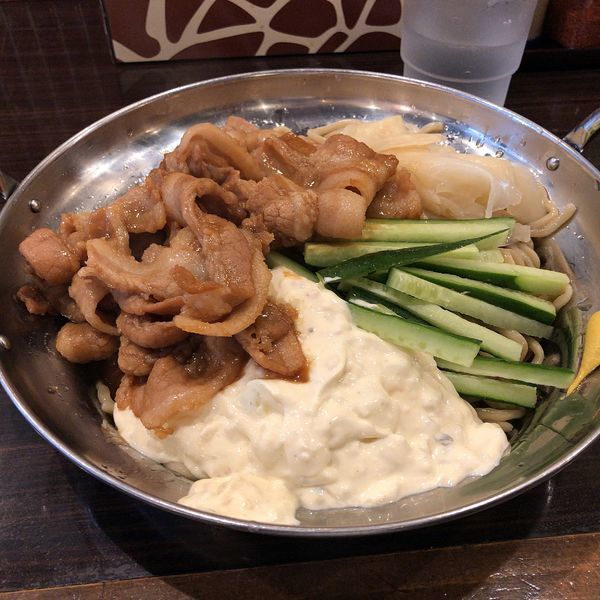 「中冷し中華(麺量 400g)950円」@立川マシマシ 8号店の写真