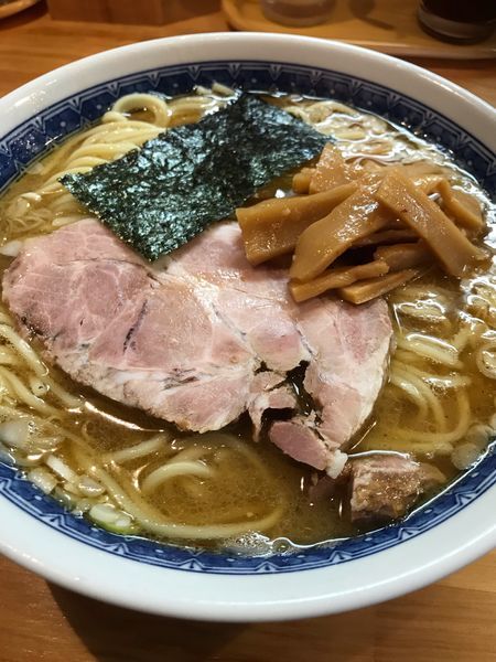 「新・塩ラーメン並(900円)」@自家製中華そば としおかの写真