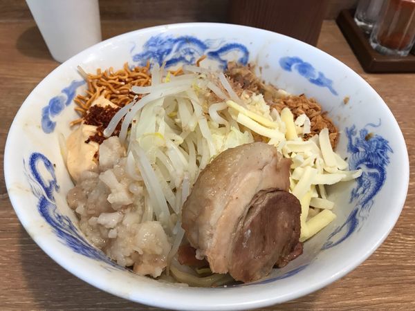 「まぜそば」@ジャンクガレッジ 大宮駅前店の写真