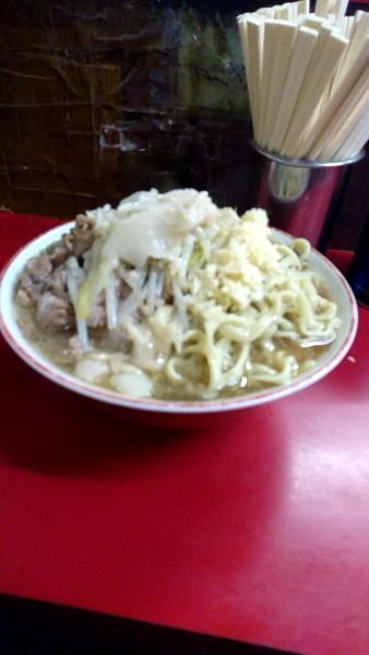 「大豚700円野菜ニンニク脂」@ラーメン二郎 目黒店の写真
