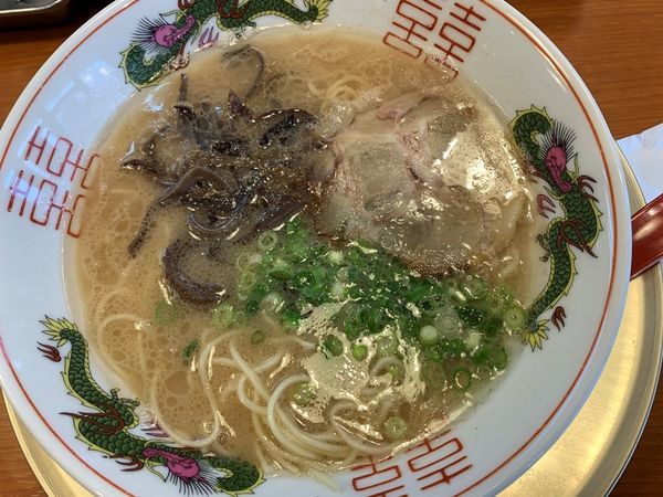 「博多長浜ガツンラーメン＋無料替玉１玉」@博多ラーメン ガツン 扇橋店の写真