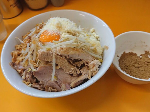 「汁なし粉チーズ」@ラーメンエース 八王子店の写真