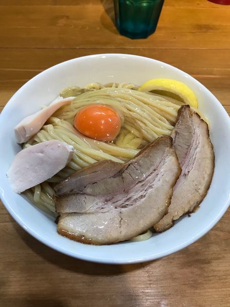 「TKM肉増し 麺400㌘」@ゴールデンタイガーの写真