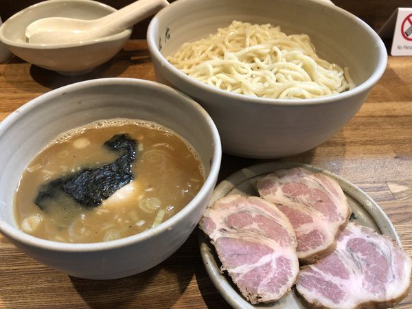 「味玉つけ麺大盛＋チャーシュー¥1,620」@麺屋吉左右の写真