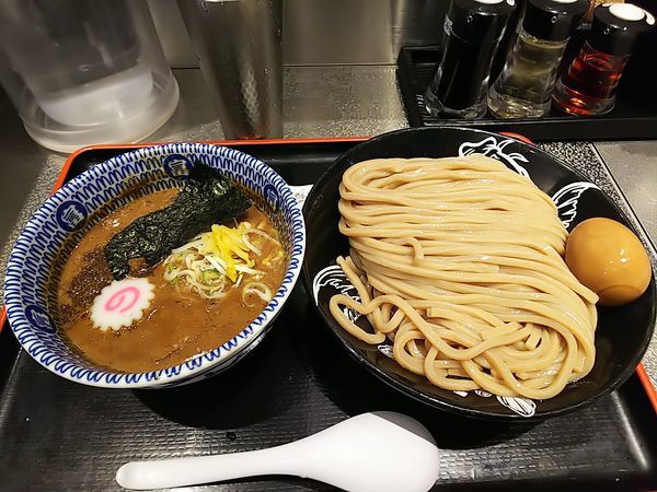 「濃厚つけ麺大＋味玉」@松戸富田麺絆の写真