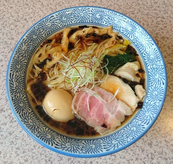 「淡麗味玉醤油そば」@麺処 かつ善の写真