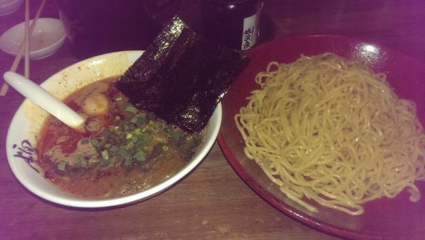 「辛味つけ麺、大盛」@横濱家 鶴川店の写真