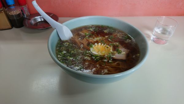 「手打ラーメン大盛」@中華料理 万福の写真