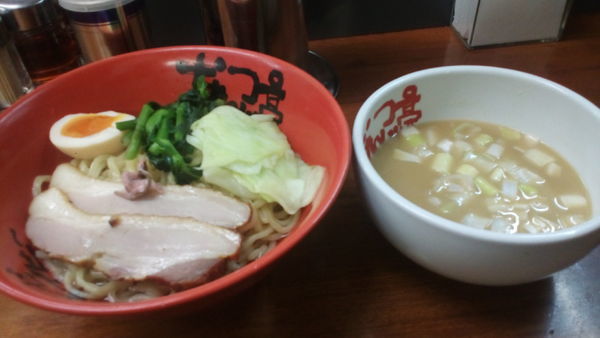「桜香る鶏白湯つけ麺(980円)」@なんつッ亭 弐 品川店の写真