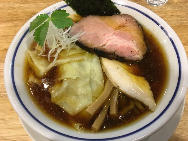 「ワンタン中華そば(醤油)」@手打式超多加水麺 ののくらの写真