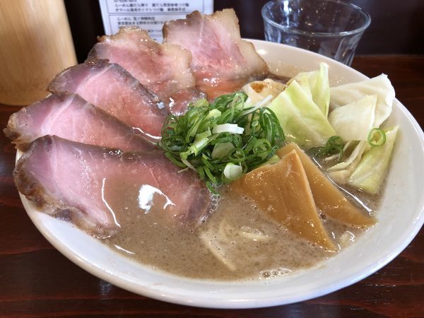 「肉入り豚骨ラーメン＋替え玉」@らーめん 五ノ神精肉店 煮干し編の写真