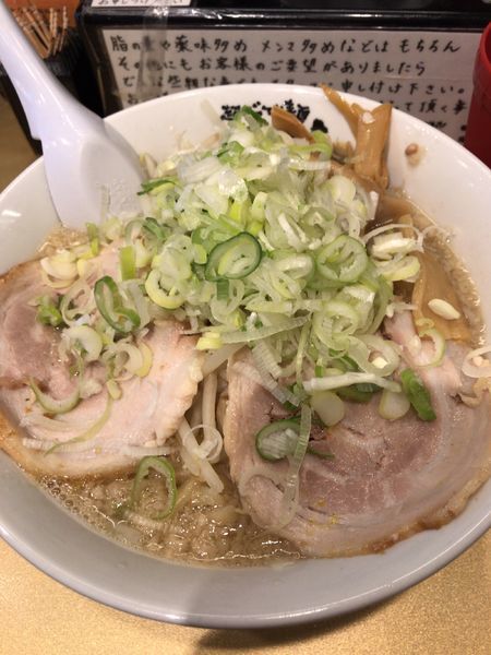 「しょうゆらーめん➕超極太麺」@超ごってり麺 ごっつ 亀戸本店の写真