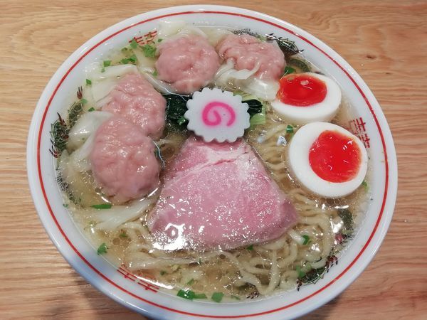 「山椒そば中盛り+肉ワンタン４ヶ+味玉」@キング製麺の写真