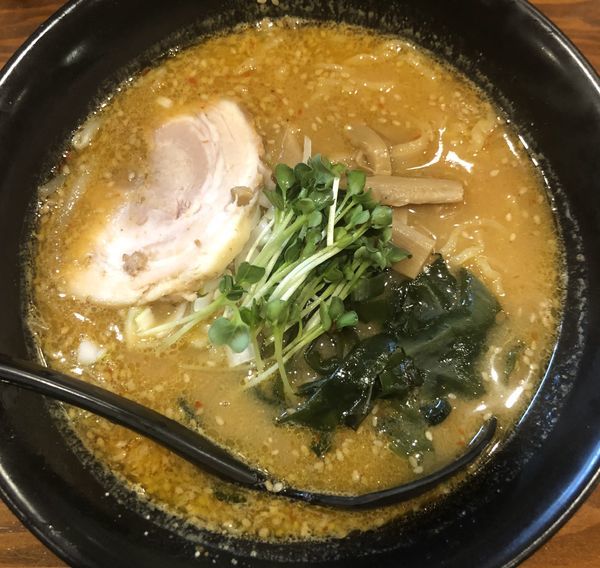 「北海道味噌ラーメン」@北海道らーめん 麺屋とみ吉の写真