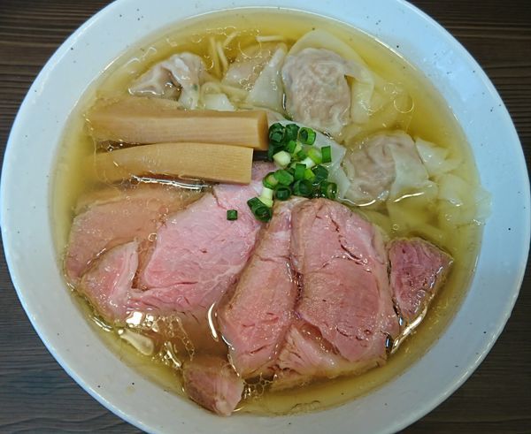 「塩ワンタン麺￥850＋チャーシュー￥200＝￥1050」@中華そば さわの写真