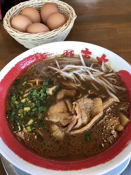 「徳島ラーメン」@ラーメン東大 沖浜店の写真