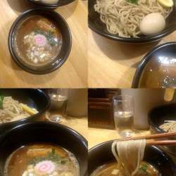 『つけ麺 中(￥800)』