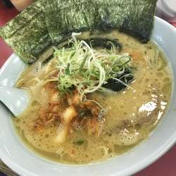 キムチ大盛、麺硬め