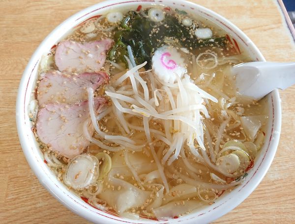 「塩ワンタンメン」@手打ちラーメン みうらの写真