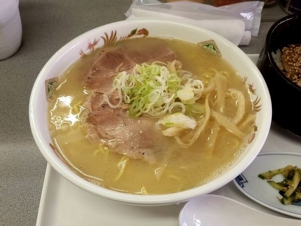 「しおラーメン」@らーめん北山龍の写真