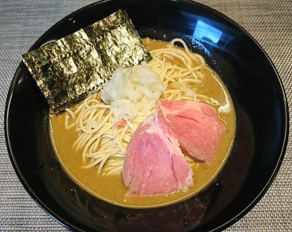「中華そば(特濃.醤油)1000円」@煮干乱舞の写真