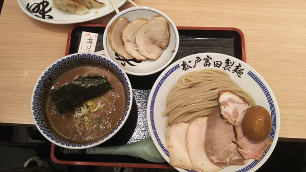 「濃厚特製つけ麺(大)+炙りチャーシュー」@松戸富田製麺 ららぽーとTOKYO-BAY店の写真