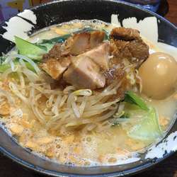 剛＋味玉＋サービスライス（￥780＋￥100）