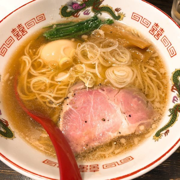 「蔵木の中華そば(しょうゆ) ¥670＋味玉 ¥100」@製麺処 蔵木の写真