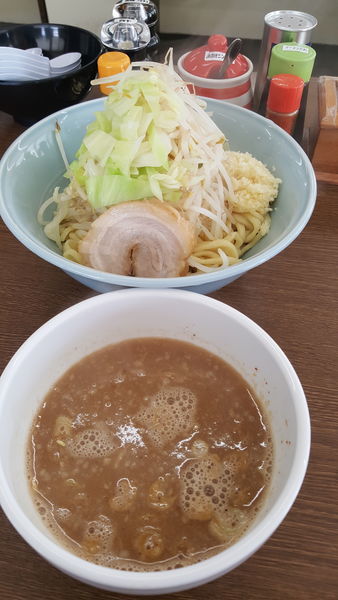 「郎つけ麺並盛＋野菜＋ニンニク」@らーめん 旭郎山の写真