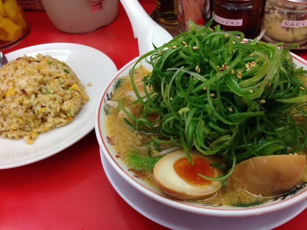 「特製醤油九条ネギラーメン」@ラーメン魁力屋 鶴川店の写真