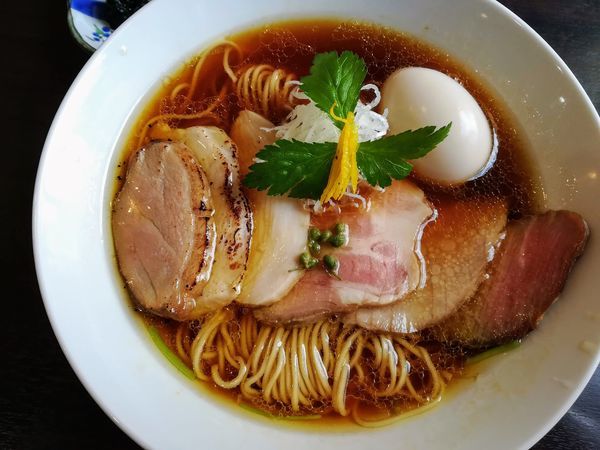 「LABO鶏そば醤油1200」@麺LABOひろの写真