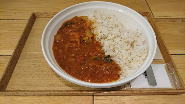「ラタトゥイユカレー　８００円」@Soup Stock Tokyo ペリエ西船橋店の写真