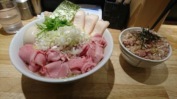 「特製鶏白湯醤油(大)ネギ、チャーシュー、チャーシュー丼」@麺屋 れんしんの写真
